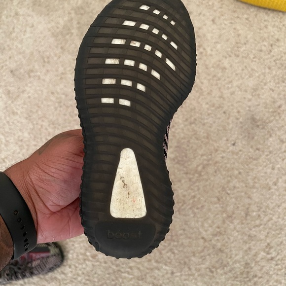 Kids Yeezy Yecheil  Sz 13k - Picture 2 of 8